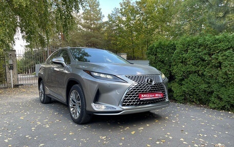 Lexus RX IV рестайлинг, 2022 год, 7 600 000 рублей, 1 фотография