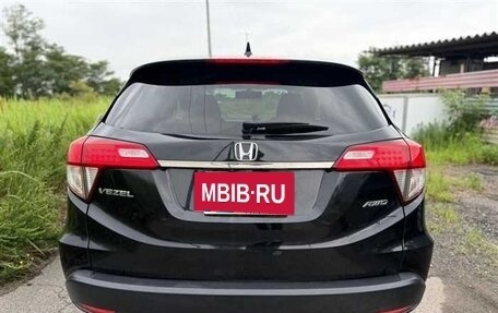 Honda Vezel, 2019 год, 1 290 000 рублей, 5 фотография