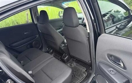 Honda Vezel, 2019 год, 1 290 000 рублей, 7 фотография