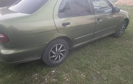 Nissan Almera, 1998 год, 160 000 рублей, 5 фотография
