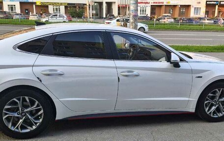 Hyundai Sonata VIII, 2019 год, 1 700 000 рублей, 8 фотография
