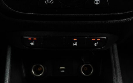 Hyundai Solaris II рестайлинг, 2021 год, 1 629 000 рублей, 25 фотография