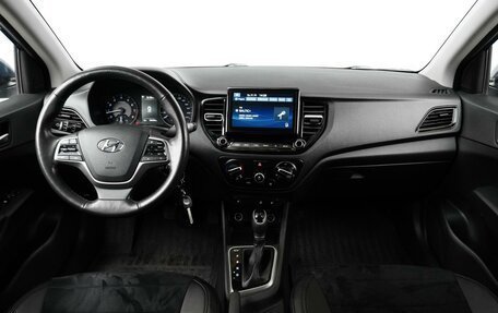Hyundai Solaris II рестайлинг, 2021 год, 1 629 000 рублей, 27 фотография