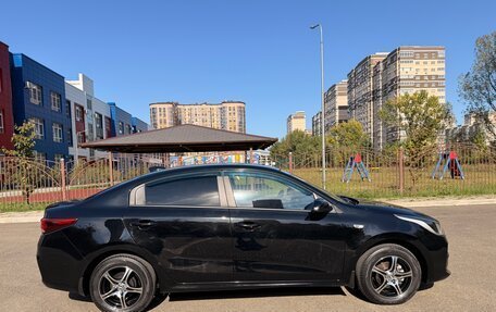 KIA Rio IV, 2018 год, 1 550 000 рублей, 4 фотография