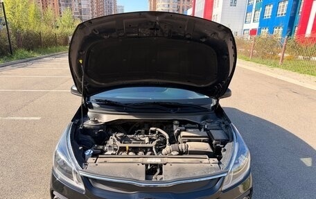 KIA Rio IV, 2018 год, 1 550 000 рублей, 29 фотография