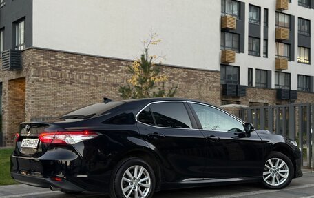 Toyota Camry, 2019 год, 2 100 000 рублей, 6 фотография