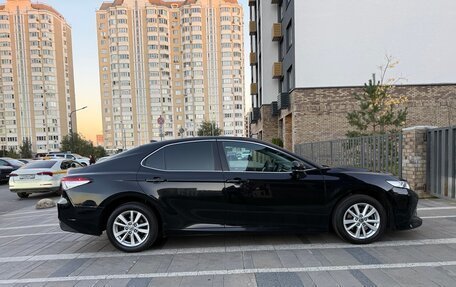 Toyota Camry, 2019 год, 2 100 000 рублей, 15 фотография