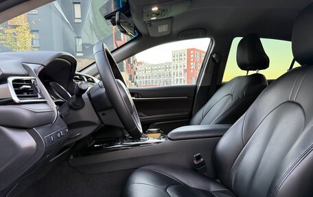Toyota Camry, 2019 год, 2 100 000 рублей, 23 фотография
