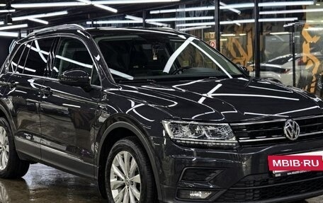 Volkswagen Tiguan II, 2017 год, 2 150 000 рублей, 3 фотография