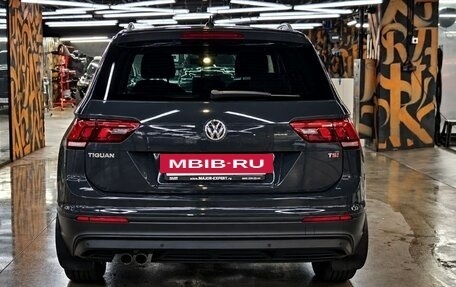 Volkswagen Tiguan II, 2017 год, 2 150 000 рублей, 6 фотография