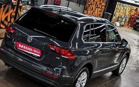 Volkswagen Tiguan II, 2017 год, 2 150 000 рублей, 7 фотография