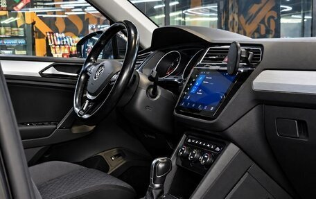 Volkswagen Tiguan II, 2017 год, 2 150 000 рублей, 14 фотография