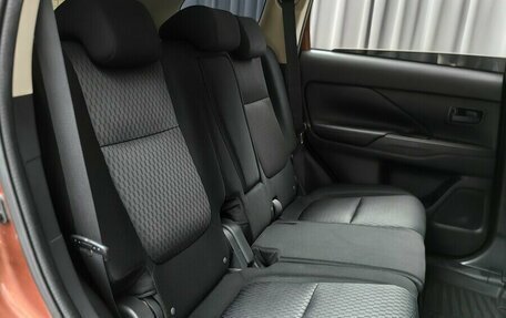 Mitsubishi Outlander III рестайлинг 3, 2012 год, 999 000 рублей, 9 фотография