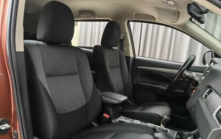 Mitsubishi Outlander III рестайлинг 3, 2012 год, 999 000 рублей, 7 фотография