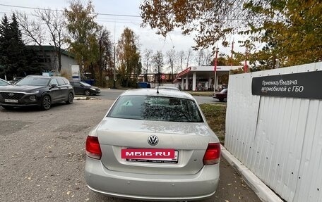Volkswagen Polo VI (EU Market), 2010 год, 600 000 рублей, 3 фотография