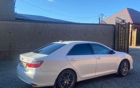 Toyota Camry, 2015 год, 1 550 000 рублей, 4 фотография
