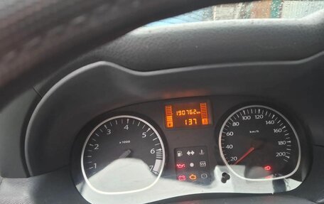Renault Duster I рестайлинг, 2013 год, 750 000 рублей, 7 фотография