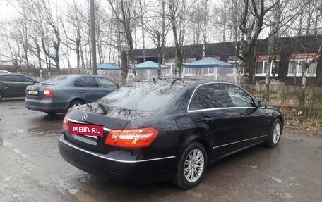 Mercedes-Benz E-Класс, 2010 год, 700 000 рублей, 5 фотография
