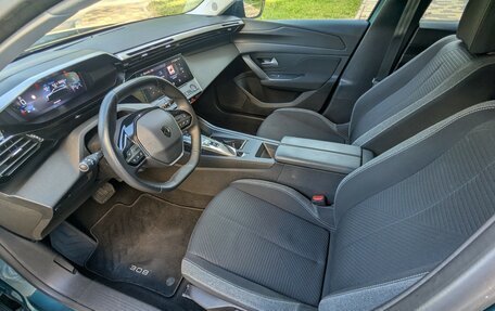 Peugeot 308, 2022 год, 1 700 000 рублей, 11 фотография