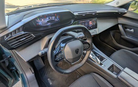 Peugeot 308, 2022 год, 1 700 000 рублей, 13 фотография