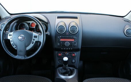 Nissan Qashqai, 2008 год, 830 000 рублей, 16 фотография