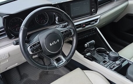 KIA K5, 2021 год, 2 250 000 рублей, 12 фотография