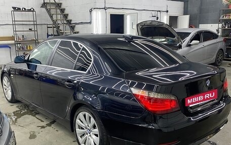 BMW 5 серия, 2007 год, 1 050 000 рублей, 4 фотография