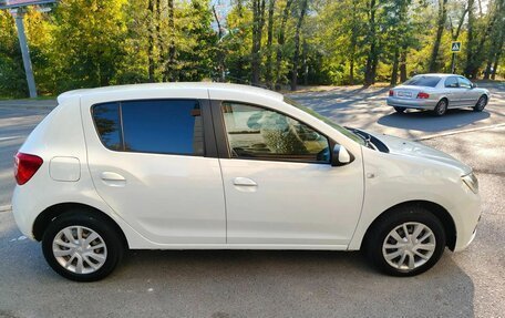 Renault Sandero II рестайлинг, 2018 год, 797 000 рублей, 3 фотография