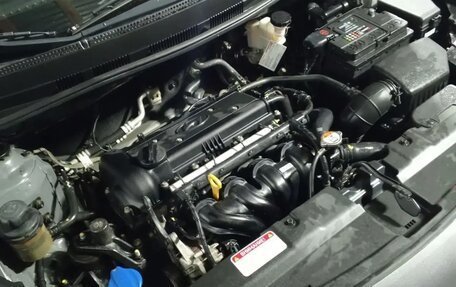 Hyundai Solaris II рестайлинг, 2014 год, 900 000 рублей, 8 фотография