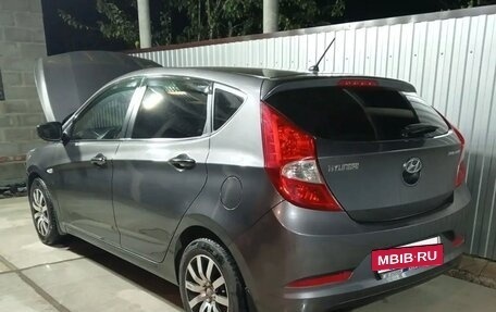 Hyundai Solaris II рестайлинг, 2014 год, 900 000 рублей, 7 фотография