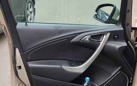 Opel Astra J, 2012 год, 600 000 рублей, 11 фотография