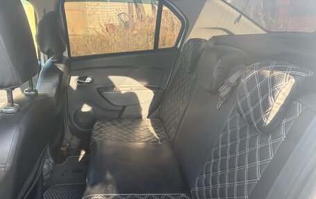 Renault Logan II, 2014 год, 340 000 рублей, 10 фотография