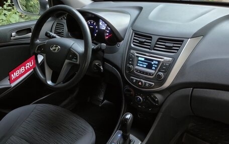 Hyundai Solaris II рестайлинг, 2016 год, 1 195 000 рублей, 12 фотография