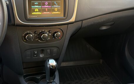 Renault Sandero II рестайлинг, 2018 год, 1 200 000 рублей, 10 фотография