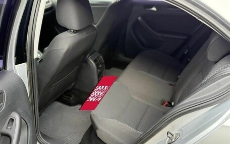 Volkswagen Jetta VII, 2013 год, 860 000 рублей, 18 фотография