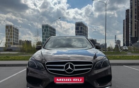 Mercedes-Benz E-Класс, 2015 год, 1 750 000 рублей, 2 фотография