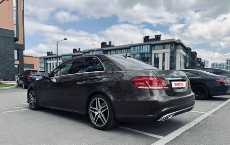 Mercedes-Benz E-Класс, 2015 год, 1 750 000 рублей, 5 фотография