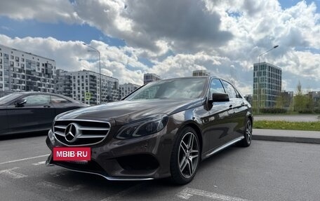Mercedes-Benz E-Класс, 2015 год, 1 750 000 рублей, 14 фотография