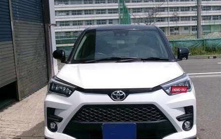 Toyota Raize I, 2022 год, 1 030 000 рублей, 3 фотография