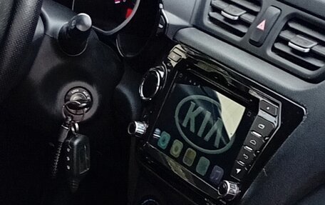 KIA Rio III рестайлинг, 2013 год, 810 000 рублей, 11 фотография
