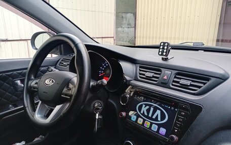 KIA Rio III рестайлинг, 2013 год, 810 000 рублей, 15 фотография