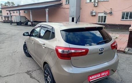 KIA Rio III рестайлинг, 2013 год, 810 000 рублей, 4 фотография