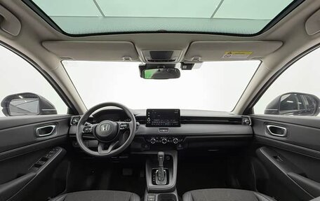Honda Vezel, 2022 год, 1 700 020 рублей, 9 фотография