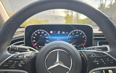 Mercedes-Benz E-Класс, 2025 год, 6 200 000 рублей, 7 фотография