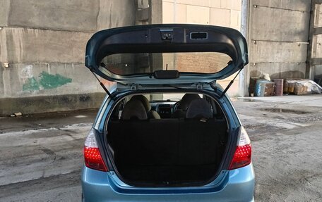 Honda Fit III, 2006 год, 345 000 рублей, 7 фотография