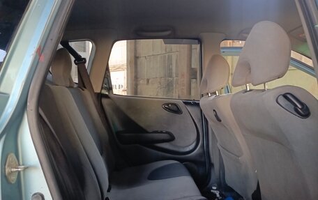 Honda Fit III, 2006 год, 345 000 рублей, 11 фотография