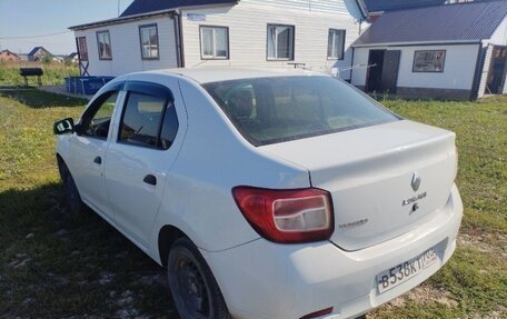 Renault Logan II, 2016 год, 550 000 рублей, 3 фотография