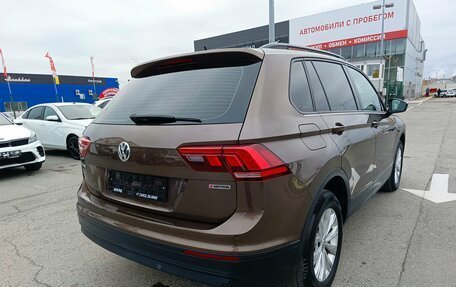 Volkswagen Tiguan II, 2020 год, 2 419 995 рублей, 7 фотография