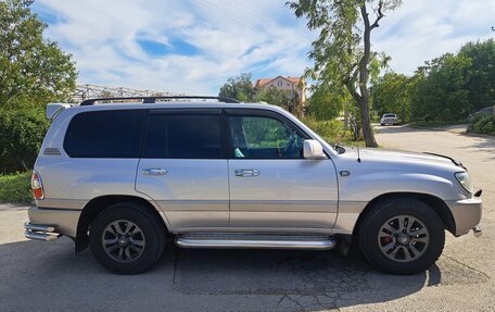 Toyota Land Cruiser 100 рестайлинг 2, 2005 год, 2 500 000 рублей, 5 фотография