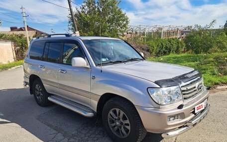 Toyota Land Cruiser 100 рестайлинг 2, 2005 год, 2 500 000 рублей, 4 фотография